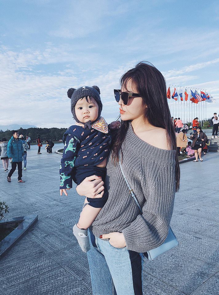 Mỹ Tâm, Sơn Tùng M-TP và dàn sao Việt rộn ràng gửi lời chúc mừng năm mới 2018